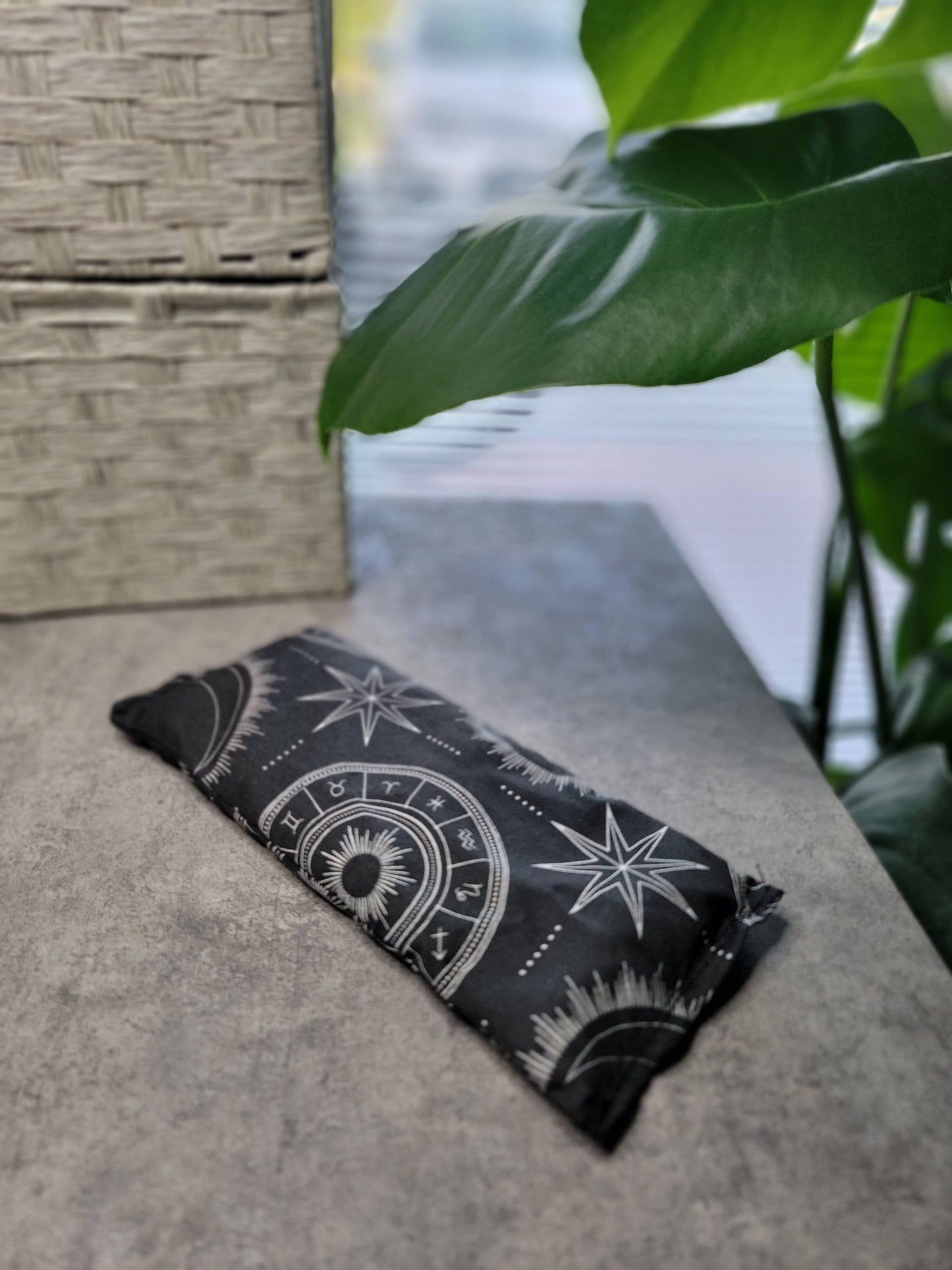 Aromatherapy Hot/Cold Weighted Eye Pillow - Moon and Sky fab